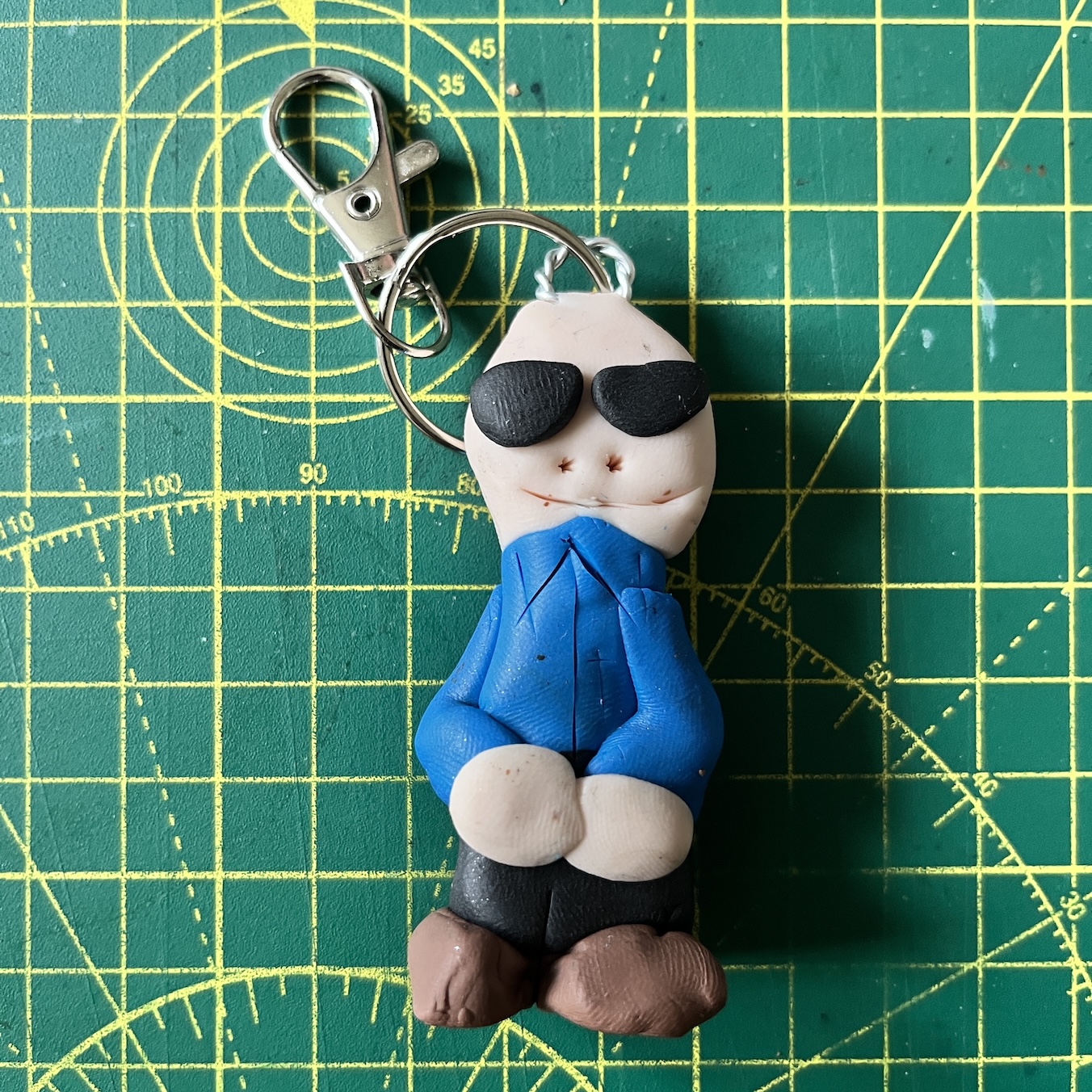Gummy Sunglasses Keyring (Free P&P UK Only)