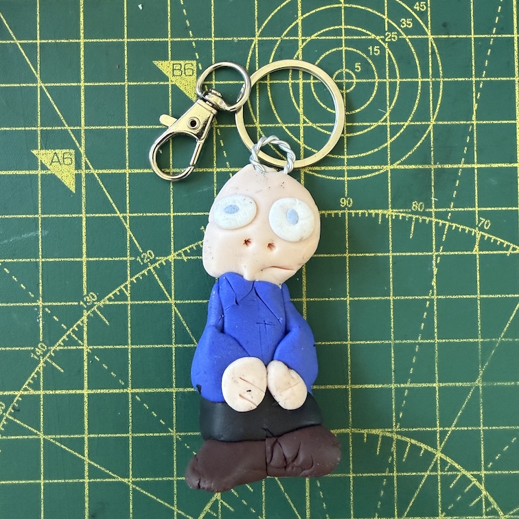 Glum Blue Shirt Keyring (Free P&P UK only)